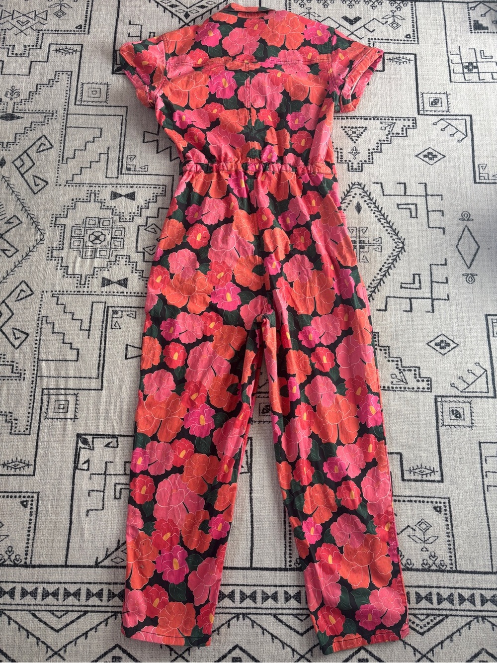 $228 Mixed by Nasrin Colorful Floral Classic Jumpsuit in Ruby Size Medium - Picture 14 of 14